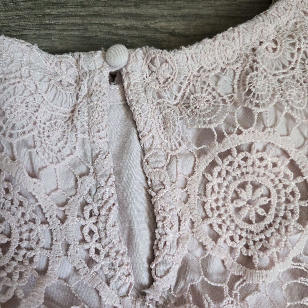 Motherhood Maternity Top M Pink Crochet Lace Overlay Babydoll Short Sleeve - Picture 12 of 13